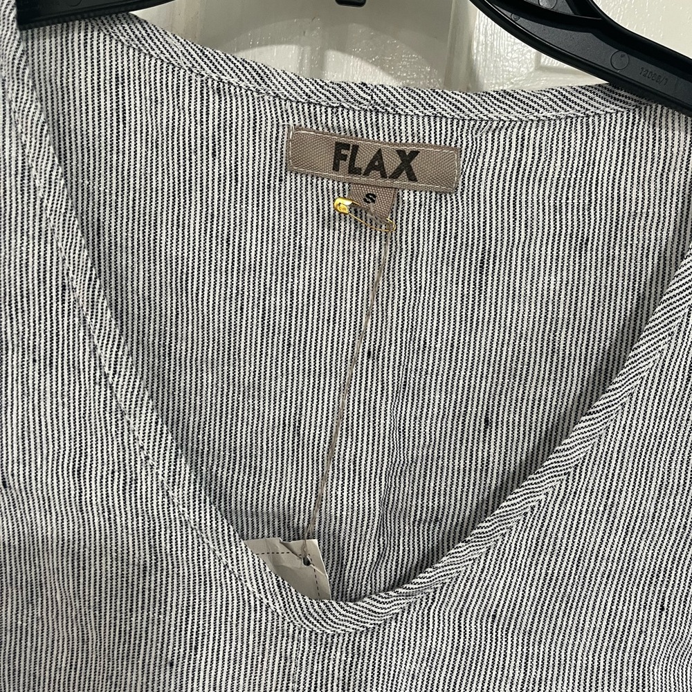 Linen top - Picture 2 of 5